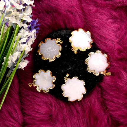 White Quartz Flower Pendant Electroplated